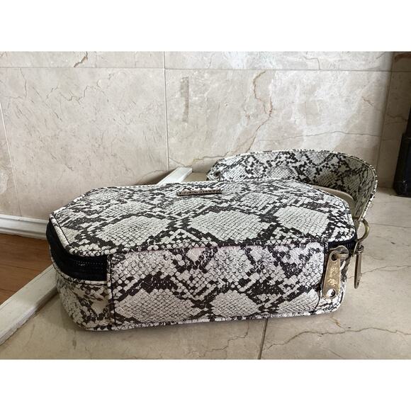 Parchita Petite Hexagon Crossbody Bag Neutral Python Chain Strap Neutral Mini - Picture 6 of 10